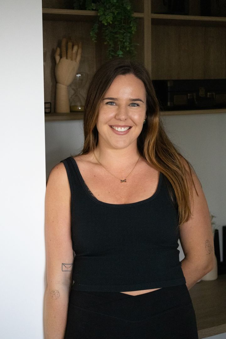 Aleka, founder of Aleka Cleans, a female-founded Sunshine Coast house cleaning business